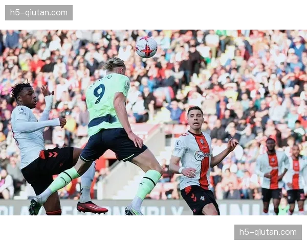 哈兰德接受ESPN专访：谈及追赶梅西C罗纪录的压力与动力